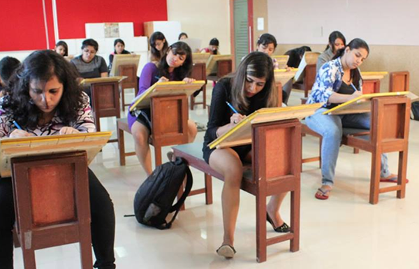 B des in fashion design course benefits for students in Mumbai.
