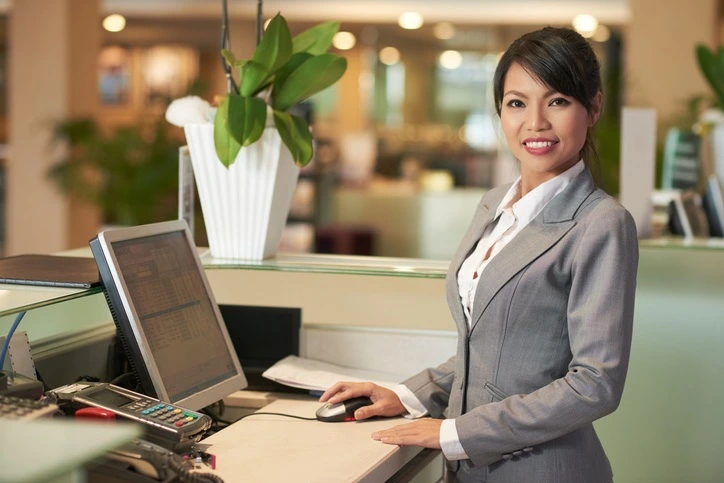 Learn the top 5 motives to get enrolled in the hospitality field of work