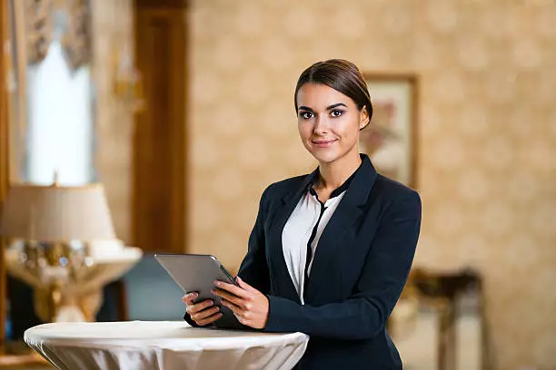 IHM - Why choose a Hotel management course for the development of your academic future