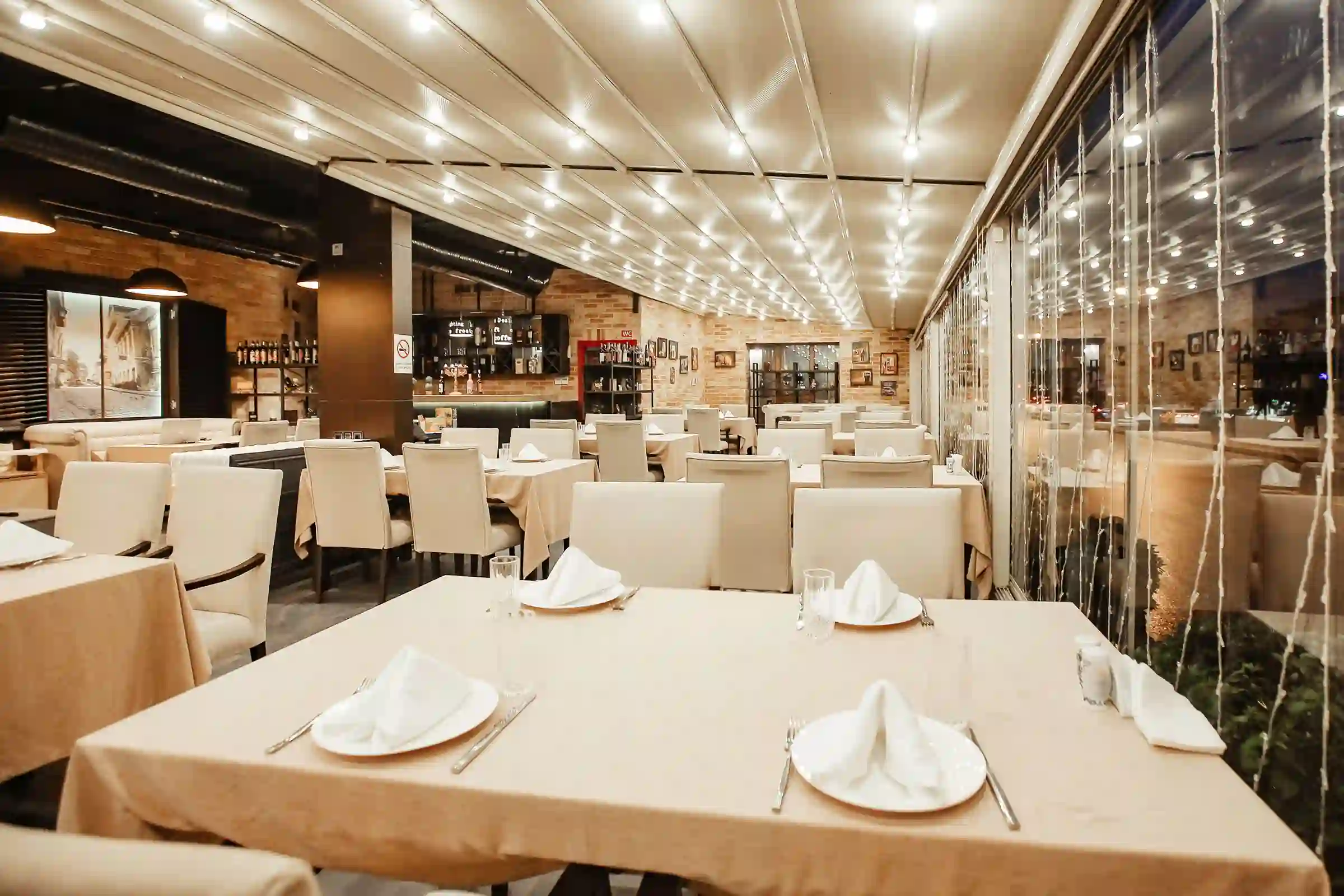 IHM - 5 Major Sectors of the Hospitality Industry