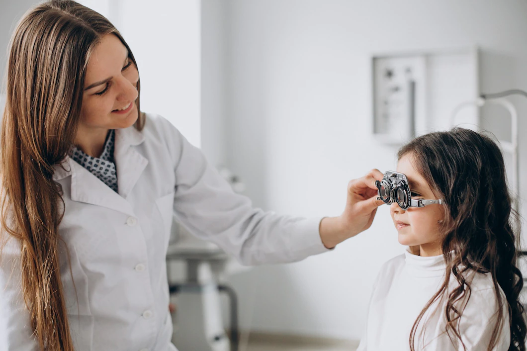 Optometrist Vs. Ophthalmologist: Everything you need to know